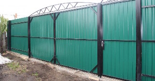 Купить ворота из профнастила Киров, цена от 4051 руб.